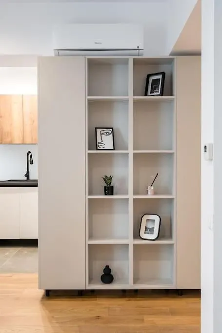 Maze Stripe In One Cotroceni 1Br Apartment Bucharest Romania