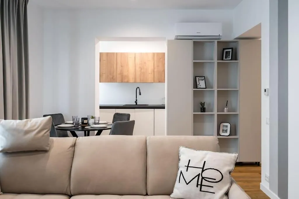 Maze Stripe In One Cotroceni 1Br Apartment Bucharest 0*,  Romania