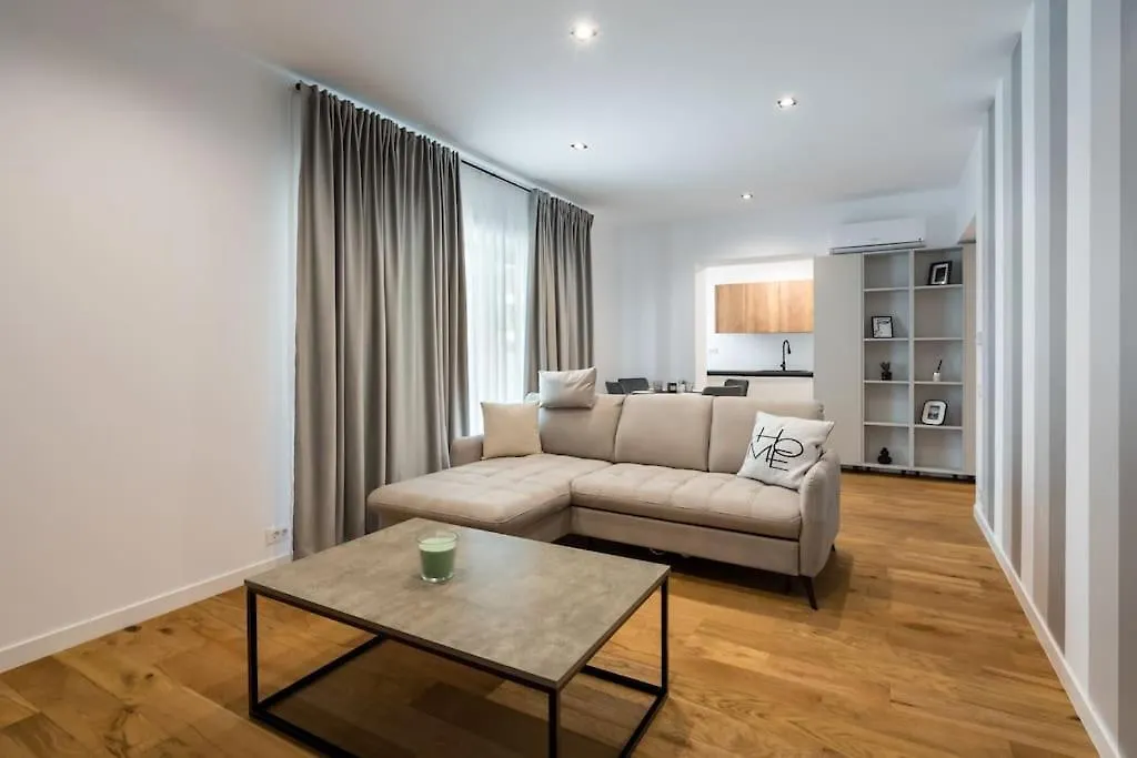 Maze Stripe 1 Bedroom Apartment In One Cotroceni Bucureşti