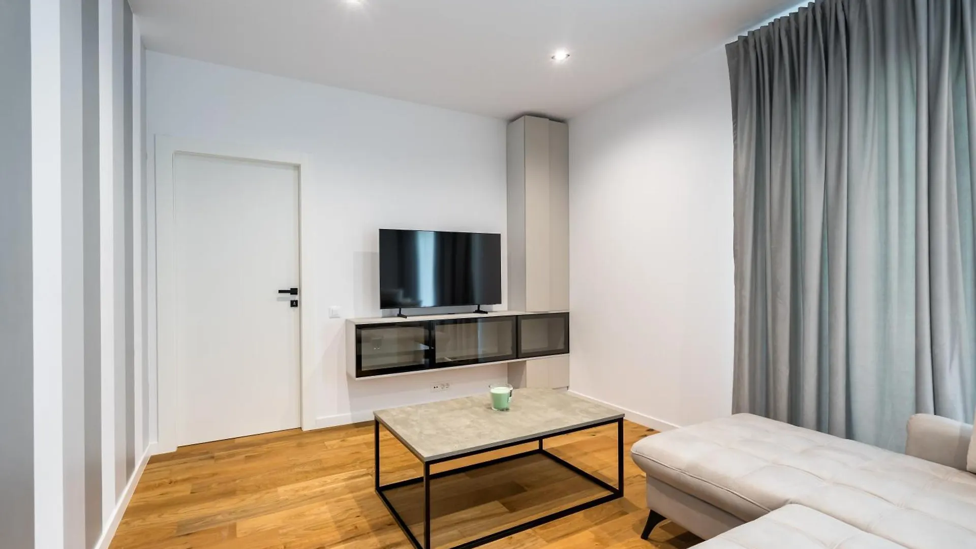 Maze Stripe 1 Bedroom Apartment In One Cotroceni Bucureşti
