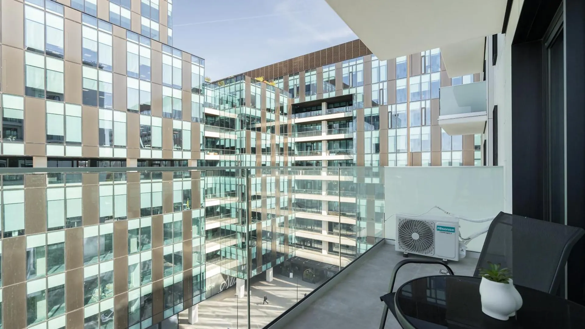 Maze Stripe 1 Bedroom Apartment In One Cotroceni Bucureşti