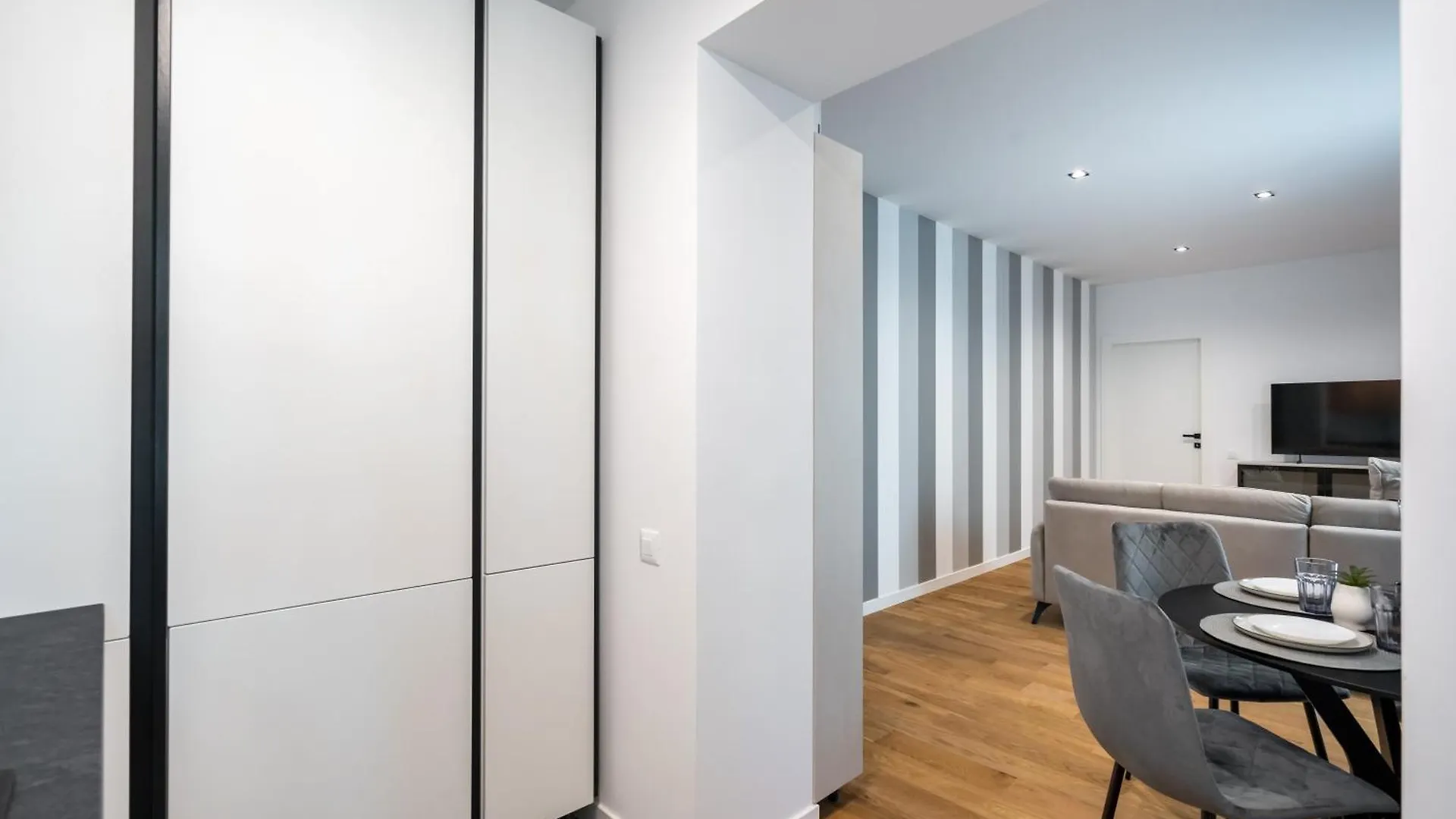 Maze Stripe 1 Bedroom Apartment In One Cotroceni Bucureşti